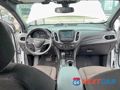 Zdjęcie 9 z 12 samochodu: 2018 CHEVROLET EQUINOX LT VIN:2GNAXJEV7J6117889 - miniatura