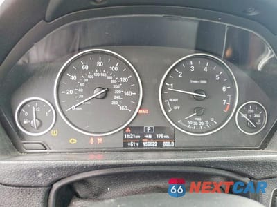 Zdjęcie 9 z 12 samochodu: 2013 BMW 328 I VIN:WBA3A5C55DF359617 - miniatura