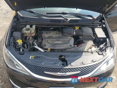 Zdjęcie 12 z 13 samochodu: 2018 CHRYSLER PACIFICA TOURING L VIN:2C4RC1BGXJR317886 - miniatura