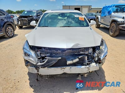 Piąte zdjęcie samochodu w środku: 2017 BUICK REGAL PREMIUM VIN:2G4GR5GX5H9125111 - miniatura