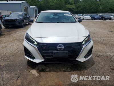 Piąte zdjęcie samochodu w środku: 2024 NISSAN ALTIMA SV VIN:1N4BL4DV3RN434030 - miniatura