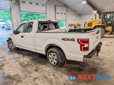 Drugie zdjęcie samochodu z przodu: 2018 FORD F150 SUPER CAB VIN:1FTEX1EB7JFB47433 - miniatura