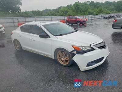 Czwarte zdjęcie samochodu z boku: 2015 ACURA ILX 20 PREMIUM VIN:19VDE1F53FE006346 - miniatura