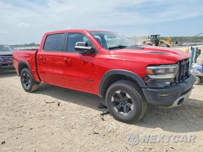 Czwarte zdjęcie samochodu z boku: 2019 RAM 1500 REBEL VIN:1C6SRFLT6KN565986 - miniatura
