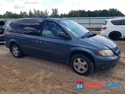 Czwarte zdjęcie samochodu z boku: 2005 DODGE GRAND CARAVAN SXT VIN:2D4GP44L35R262052 - miniatura