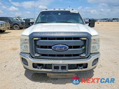 Piąte zdjęcie samochodu w środku: 2016 FORD F350 SUPER DUTY VIN:1FD8W3G66GEC18725 - miniatura