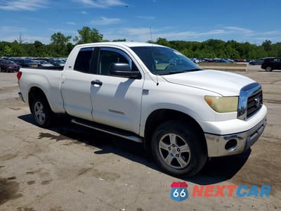 Czwarte zdjęcie samochodu z boku: 2008 TOYOTA TUNDRA SR5 VIN:5TBBT54108S459210 - miniatura