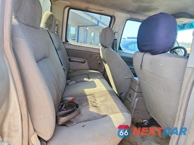 Zdjęcie 10 z 12 samochodu: 2004 NISSAN FRONTIER CREW CAB XE V6 VIN:1N6ED27T24C468027 - miniatura