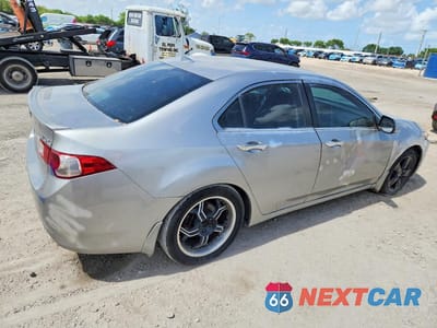 Trzecie zdjęcie samochodu z tyłu: 2010 ACURA TSX VIN:JH4CU2F65AC041666 - miniatura