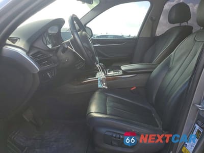 Zdjęcie 7 z 12 samochodu: 2014 BMW X5 XDRIVE35I VIN:5UXKR0C52E0C27155 - miniatura