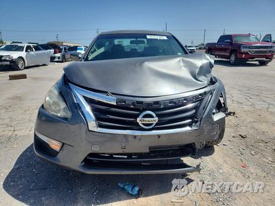 Piąte zdjęcie samochodu w środku: 2015 NISSAN ALTIMA 2.0 SR VIN:1N4AL3AP8FN378531 - miniatura