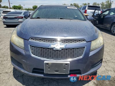 Piąte zdjęcie samochodu w środku: 2013 CHEVROLET CRUZE LT VIN:1G1PC5SB8D7263814 - miniatura