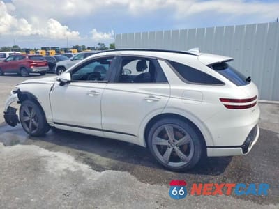 Drugie zdjęcie samochodu z przodu: 2023 GENESIS GV70 2.5T STANDARD VIN:KMUMADTBXPU124375 - miniatura