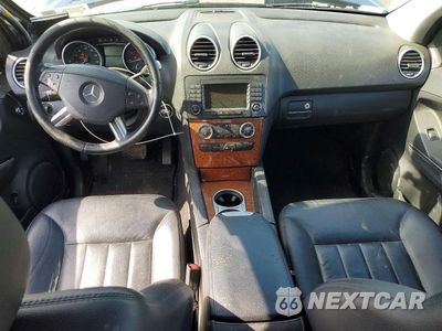 Zdjęcie 8 z 13 samochodu: 2006 MERCEDES-BENZ ML 350 VIN:4JGBB86E36A061832 - miniatura