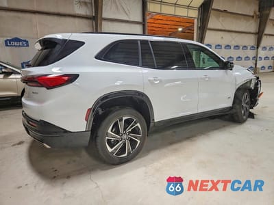Trzecie zdjęcie samochodu z tyłu: 2026 BUICK ENCLAVE SPORT TOURING VIN:5GAERBKS6TJ216358 - miniatura