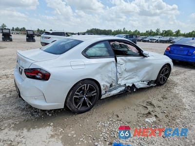Trzecie zdjęcie samochodu z tyłu: 2026 BMW 230XI VIN:3MW33CM08T8F93078 - miniatura