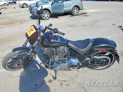 Trzecie zdjęcie samochodu z tyłu: 2018 HARLEY-DAVIDSON FXBR BREAKOUT VIN:1HD1YEJ10JC025593 - miniatura