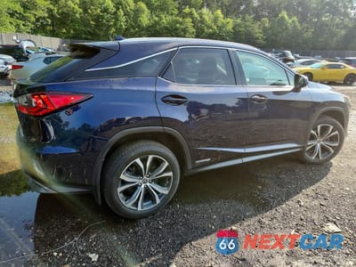 Trzecie zdjęcie samochodu z tyłu: 2019 LEXUS RX 450H BASE VIN:2T2BGMCA9KC038055 - miniatura