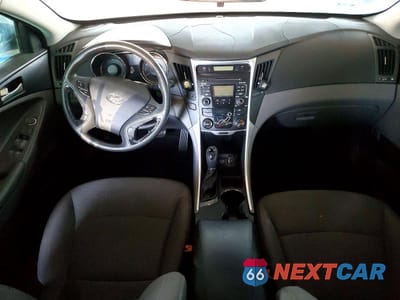 Zdjęcie 8 z 12 samochodu: 2011 HYUNDAI SONATA GLS VIN:5NPEB4AC9BH254151 - miniatura