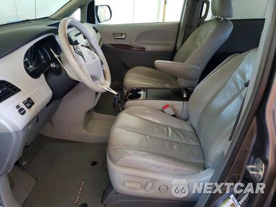 Zdjęcie 7 z 13 samochodu: 2014 TOYOTA SIENNA XLE 7-PASSENGER VIN:5TDDK3DC6ES092270 - miniatura