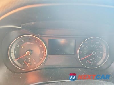 Zdjęcie 9 z 12 samochodu: 2022 KIA FORTE LXS VIN:3KPF24AD5NE495517 - miniatura