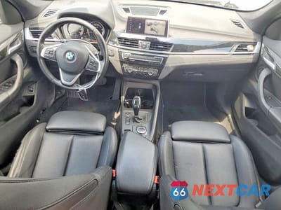 Zdjęcie 8 z 14 samochodu: 2021 BMW X1 SDRIVE28I VIN:WBXJG7C04M5S00931 - miniatura