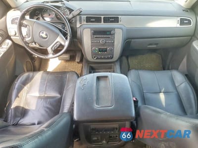 Zdjęcie 8 z 12 samochodu: 2011 CHEVROLET AVALANCHE LT VIN:3GNTKFE38BG108823 - miniatura