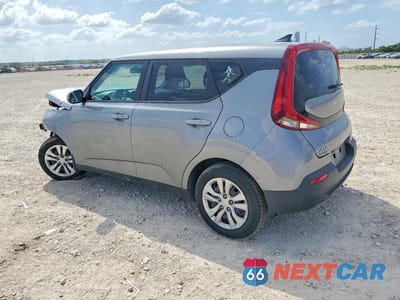 Drugie zdjęcie samochodu z przodu: 2022 KIA SOUL LX VIN:KNDJ23AU8N7808029 - miniatura