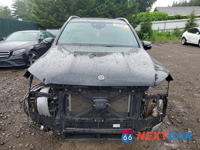 Piąte zdjęcie samochodu w środku: 2022 MERCEDES-BENZ GLS 450 4MATIC VIN:4JGFF5KE4NA675295 - miniatura