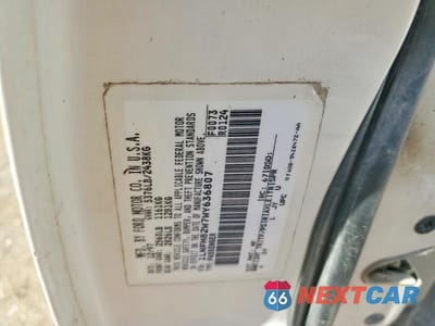 Zdjęcie 12 z 12 samochodu: 1998 LINCOLN TOWN CAR EXECUTIVE VIN:1LNFM81W5WY663487 - miniatura