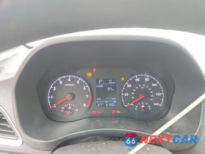 Zdjęcie 9 z 12 samochodu: 2019 HYUNDAI ACCENT SE VIN:3KPC24A34KE047713 - miniatura