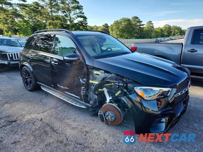 Czwarte zdjęcie samochodu z boku: 2026 MERCEDES-BENZ GLE 450 4MATIC VIN:4JGFB5KB8TB578125 - miniatura