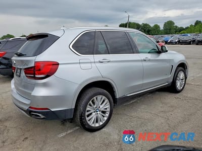 Trzecie zdjęcie samochodu z tyłu: 2016 BMW X5 XDR40E VIN:5UXKT0C56G0F74816 - miniatura