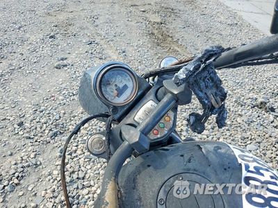 Zdjęcie 7 z 8 samochodu: 2008 VICTORY MOTORCYCLES VEGAS 8-BALL VIN:5VPAB26D283000663 - miniatura