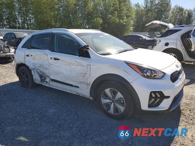 Czwarte zdjęcie samochodu z boku: 2020 KIA NIRO LX VIN:KNDCB3LC0L5368524 - miniatura