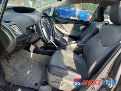 Zdjęcie 7 z 12 samochodu: 2015 TOYOTA PRIUS FIVE VIN:JTDKN3DU7F1957608 - miniatura