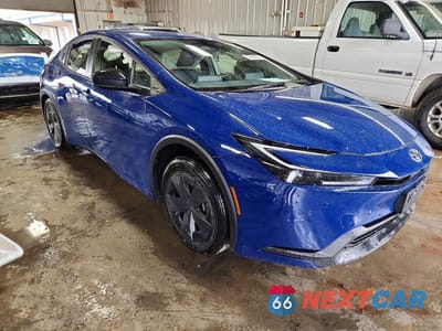 Czwarte zdjęcie samochodu z boku: 2024 TOYOTA PRIUS LE VIN:JTDACAAU1R3023009 - miniatura