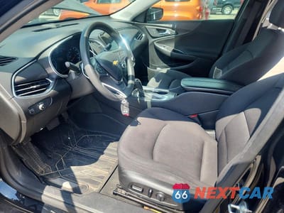 Zdjęcie 7 z 12 samochodu: 2020 CHEVROLET MALIBU LT VIN:1G1ZD5ST5LF136358 - miniatura