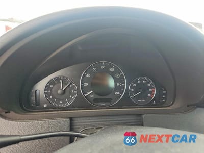 Zdjęcie 9 z 12 samochodu: 2005 MERCEDES-BENZ CLK 500 VIN:WDBTK75J95F123493 - miniatura