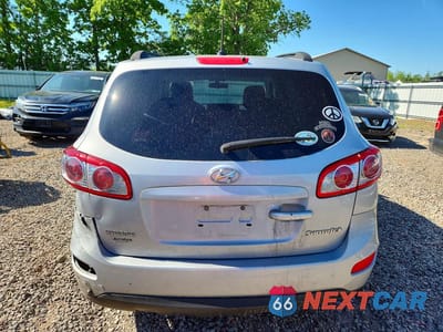 Zdjęcie 6 z 13 samochodu: 2010 HYUNDAI SANTA FE GLS VIN:5NMSG3AB6AH414438 - miniatura