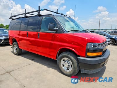 Czwarte zdjęcie samochodu z boku: 2024 CHEVROLET EXPRESS 2500 VIN:1GCWGAF79R1106650 - miniatura