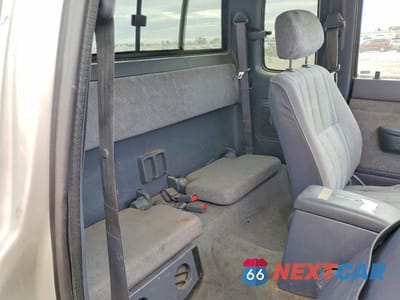 Zdjęcie 10 z 12 samochodu: 2000 TOYOTA TACOMA XTRACAB PRERUNNER VIN:4TASN92N3YZ663332 - miniatura