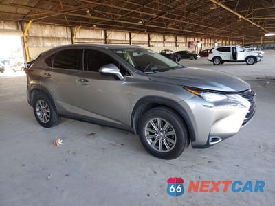 Czwarte zdjęcie samochodu z boku: 2017 LEXUS NX 200T BASE VIN:JTJYARBZ3H2075644 - miniatura