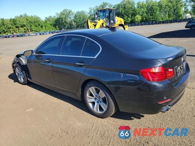 Trzecie zdjęcie samochodu z tyłu: 2013 BMW 528 XI VIN:WBAXH5C55DD114146 - miniatura