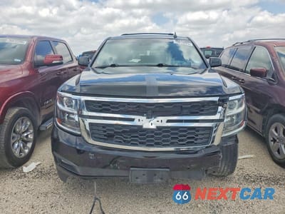 Piąte zdjęcie samochodu w środku: 2018 CHEVROLET TAHOE C1500 LT VIN:1GNSCBKC3JR222250 - miniatura