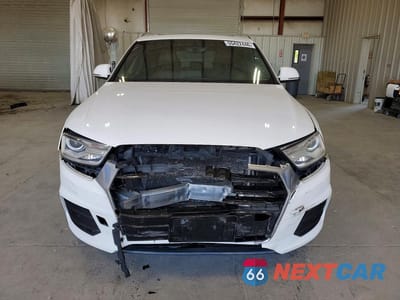 Piąte zdjęcie samochodu w środku: 2017 AUDI Q3 PREMIUM PLUS VIN:WA1JCCFS3HR002171 - miniatura