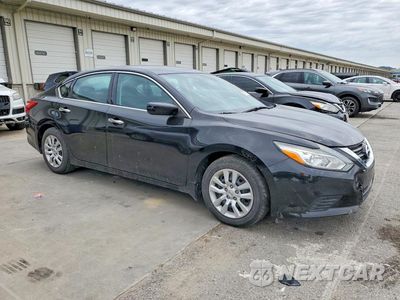 Czwarte zdjęcie samochodu z boku: 2017 NISSAN ALTIMA 2.5 S VIN:1N4AL3AP6HN348785 - miniatura
