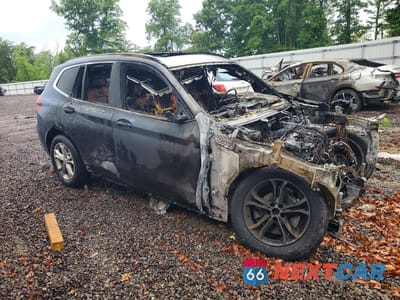 Czwarte zdjęcie samochodu z boku: 2020 BMW X3 XDRIVE30I VIN:5UXTY5C09L9C68044 - miniatura