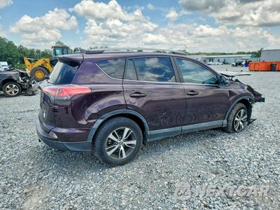 Trzecie zdjęcie samochodu z tyłu: 2017 TOYOTA RAV4 XLE VIN:2T3WFREV8HW348217 - miniatura