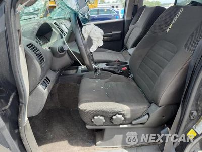 Zdjęcie 7 z 13 samochodu: 2014 NISSAN XTERRA PRO-4X VIN:5N1AN0NW8EN807276 - miniatura